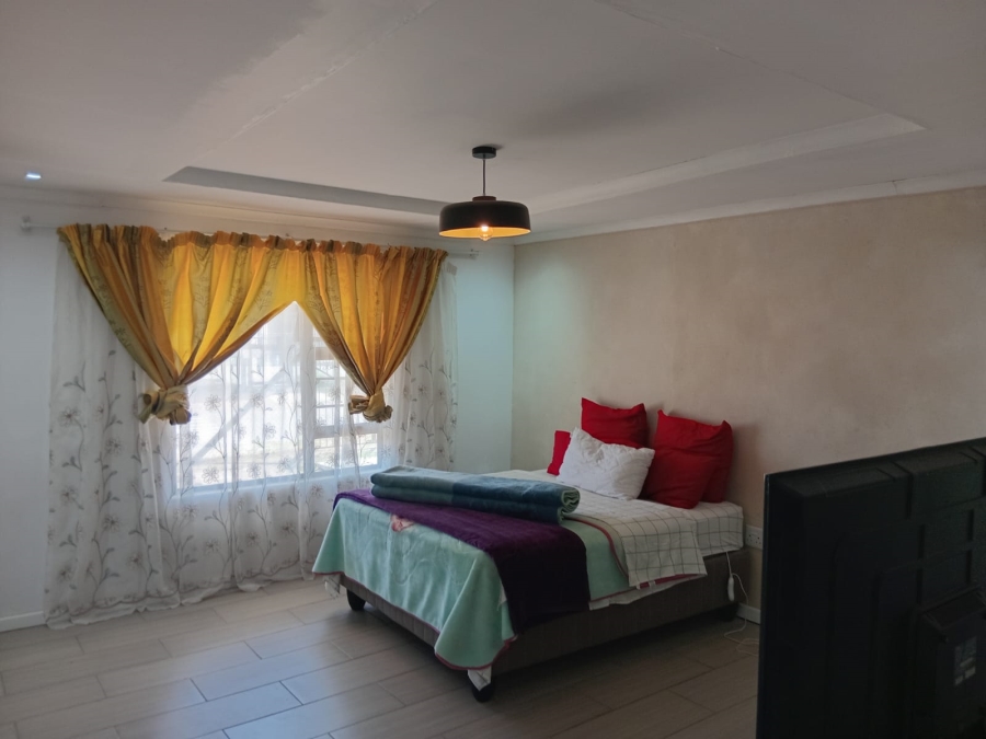 2 Bedroom Property for Sale in Kwa Nobuhle Eastern Cape